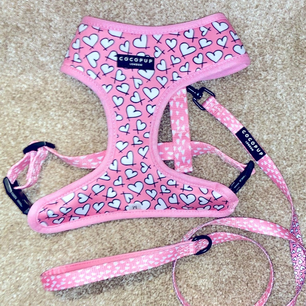 CocoPup London • Pink Hearts Reversible + Adjustable Harness & Leash • Medium